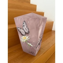 Urne / Schmetterling